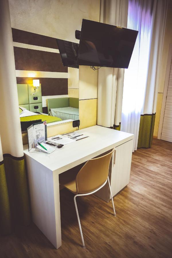 Hotel City Hotel
